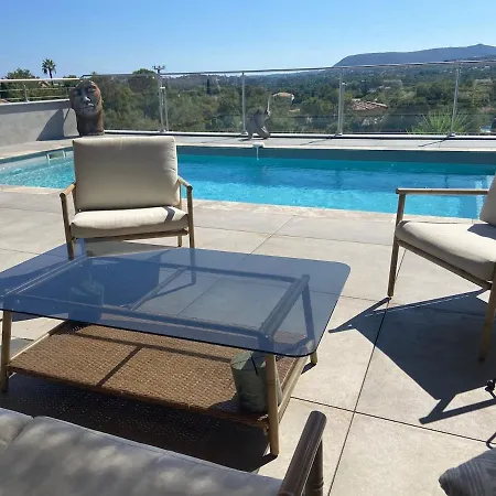 Arghja 8 à 10 Personnes, Piscine Chauffée Villa