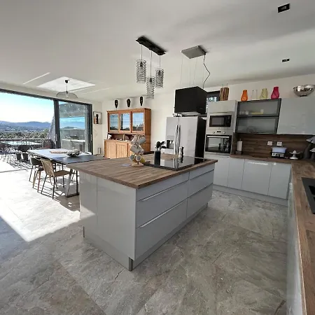 Villa Arghja 8 à 10 Personnes, Piscine Chauffée