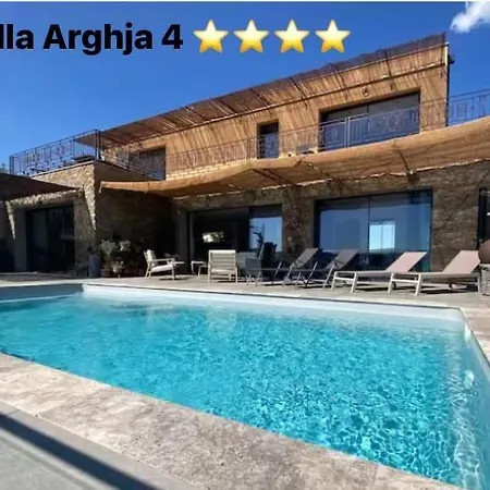Arghja 8 à 10 Personnes, Piscine Chauffée Villa Conca